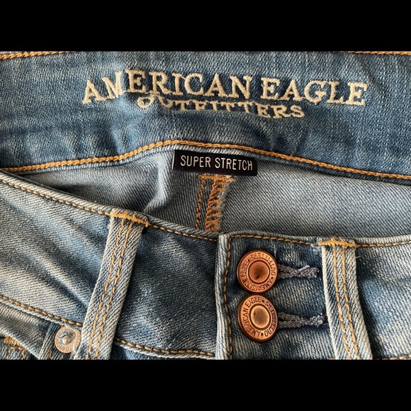 American Eagle Artist Crop Jean - Picture 6 of 9